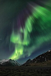 Ein Polarlicht in Island: „Meiner Erfahrung nach erscheinen sie eher während der ersten Hälfte der Nacht.“ 